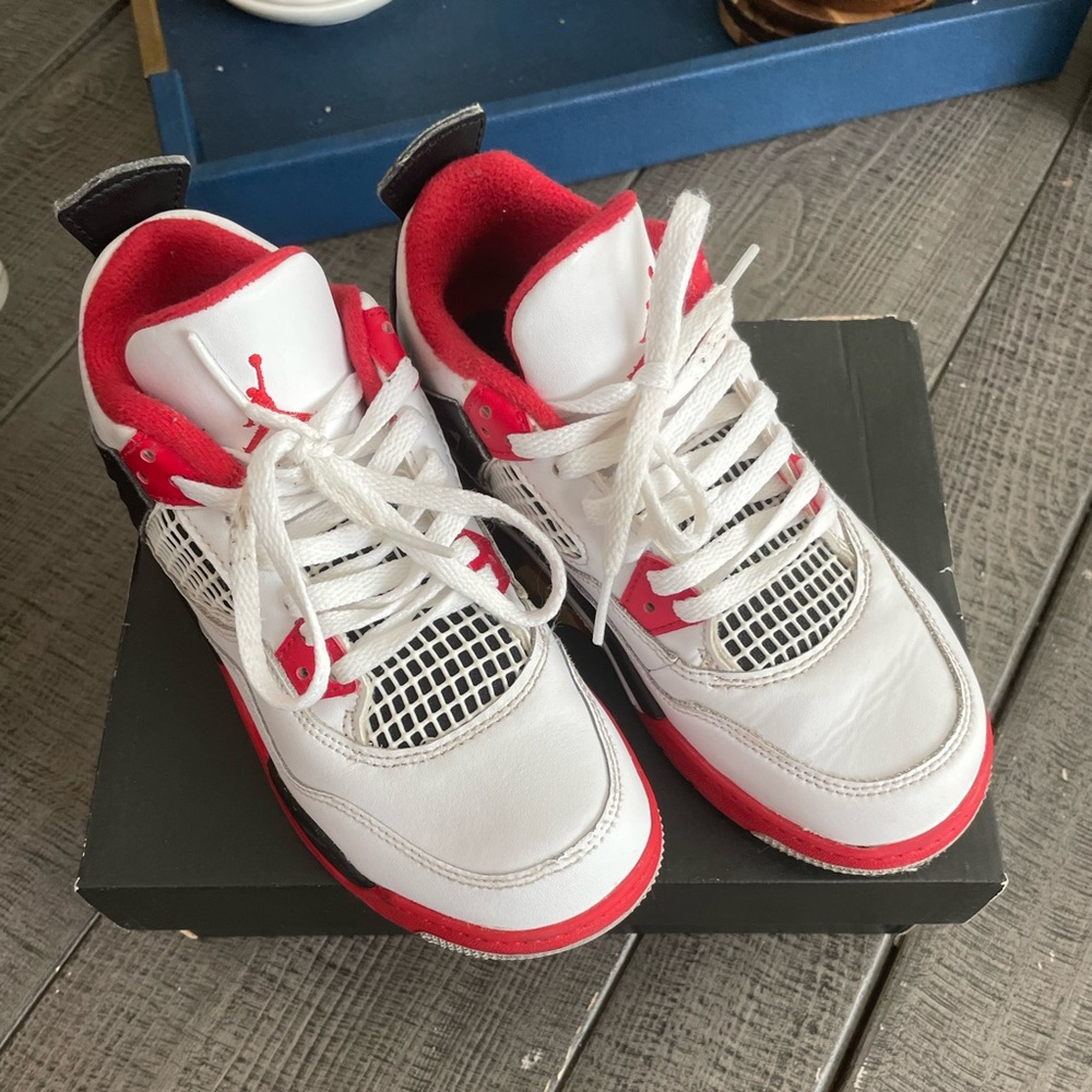 Jordan 4 Retros - Picture 5 of 7